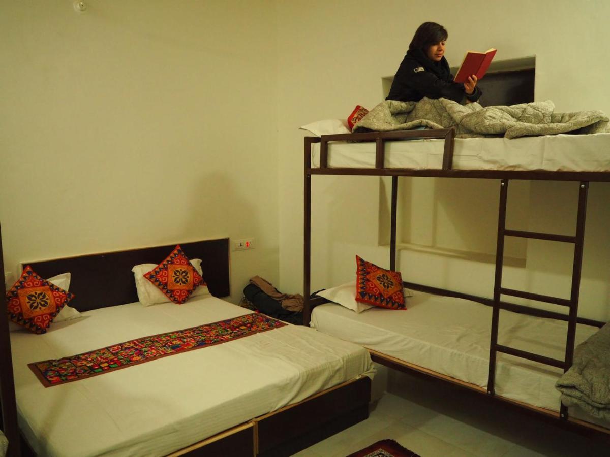 Tofu Hotel&Safari Džaisalmér Exteriér fotografie